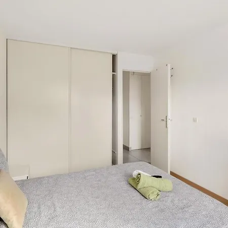 Spacieux T4 Avec Balcon - Acces Direct Rer A