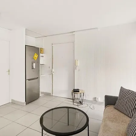 Spacieux T4 Avec Balcon - Acces Direct Rer A *